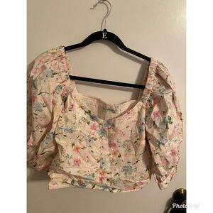 NWT Abercrombie Puff Sleeve Top